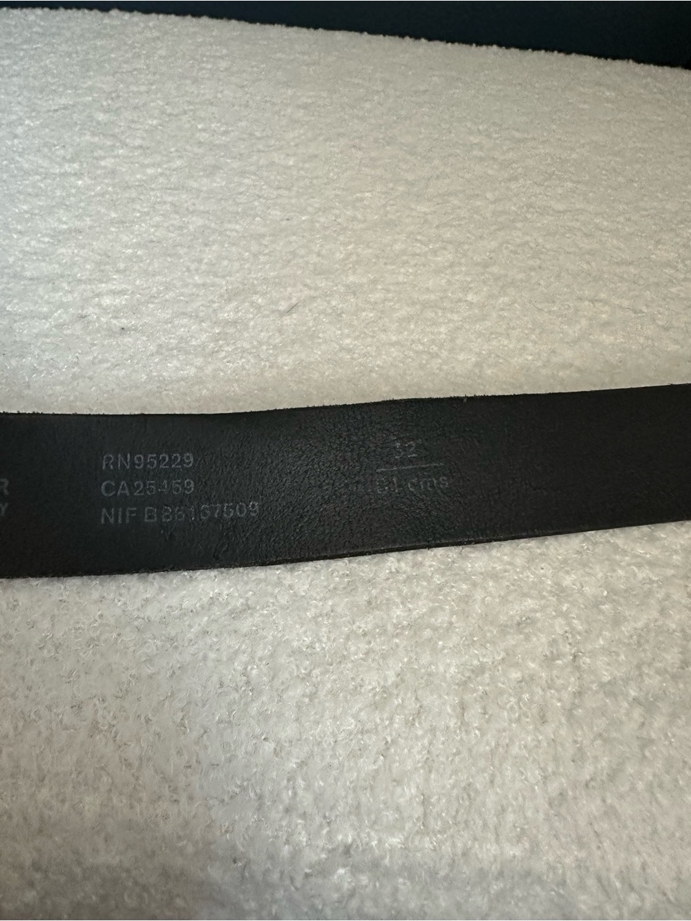 Ted Baker Black Leather Belt with Purple Stitching - Picture 3 of 4